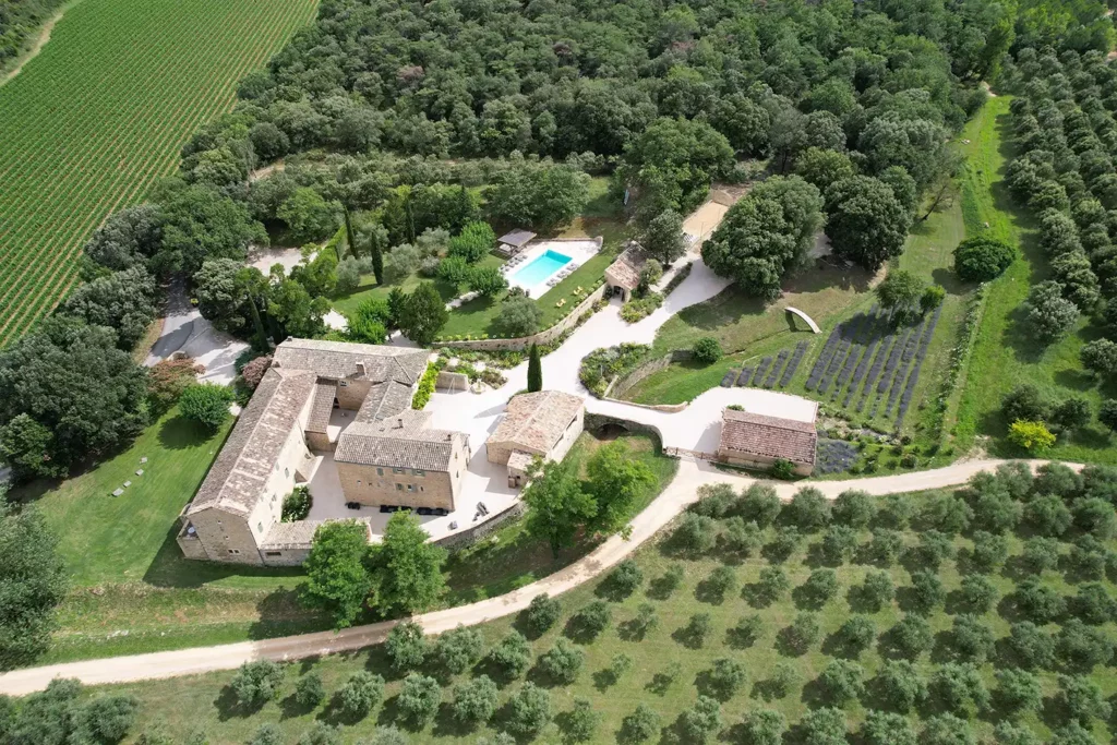 go easy, geasy, goeasy, visite virtuelle, domaine de valbonne, extérieur, drone, photo aérienne, image aérienne